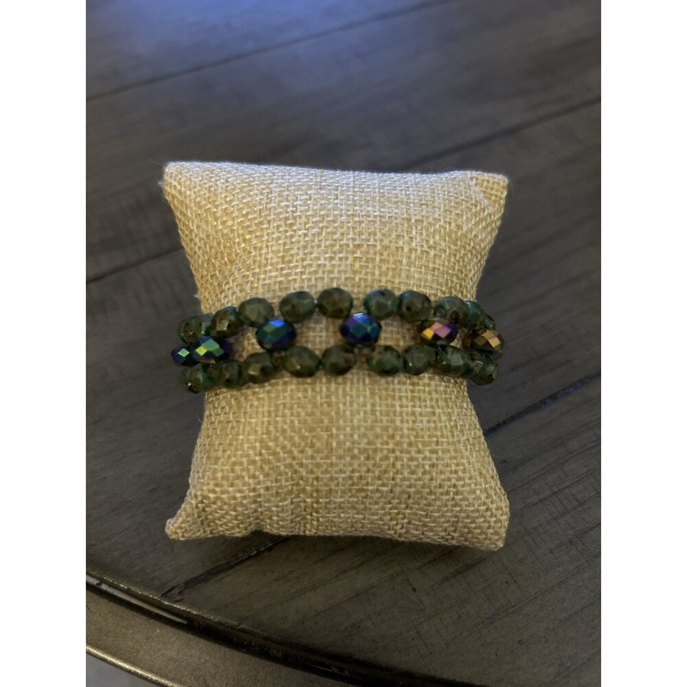 Irridescent Green Beaded Stretch Bracelet